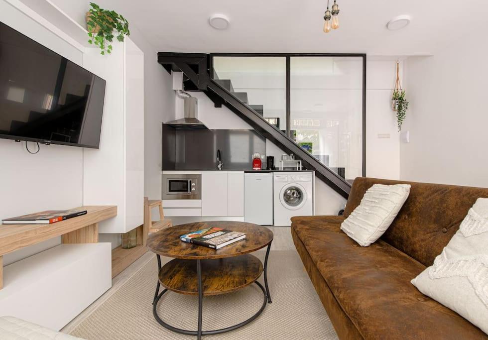 Cozy Duplex Apartment In Barrio De Salamanca - Heredia Madrid Buitenkant foto