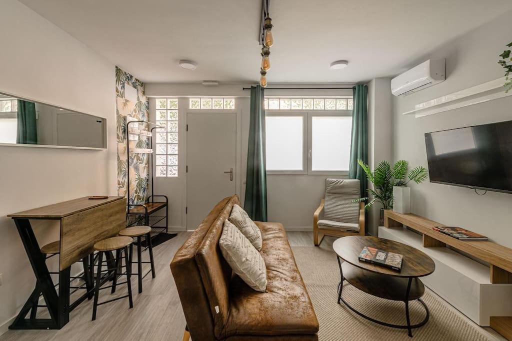 Cozy Duplex Apartment In Barrio De Salamanca - Heredia Madrid Buitenkant foto