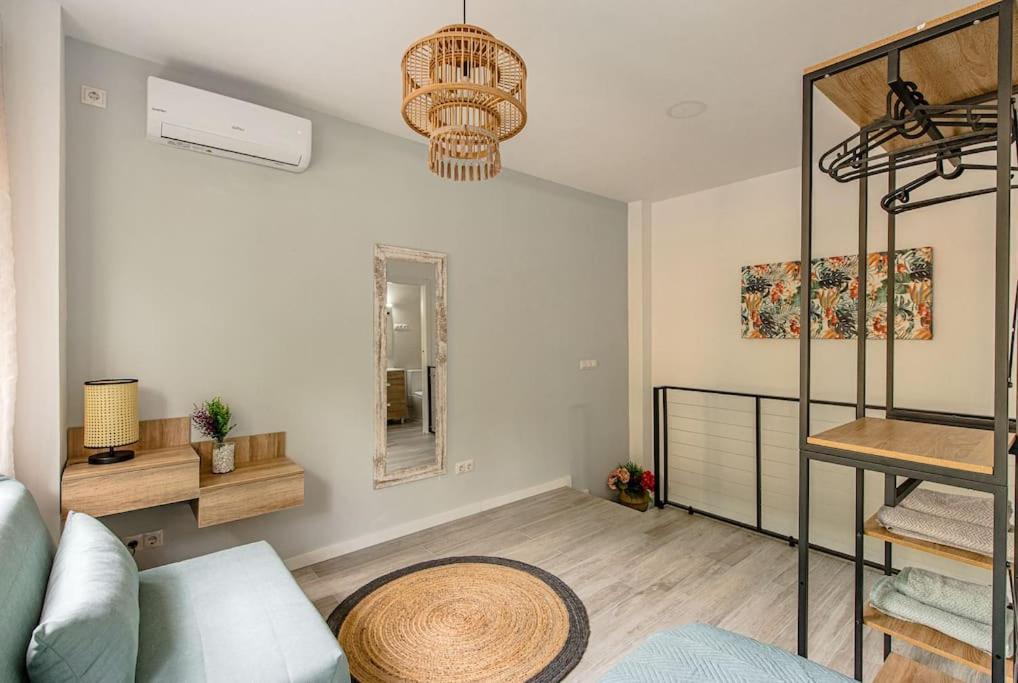 Cozy Duplex Apartment In Barrio De Salamanca - Heredia Madrid Buitenkant foto